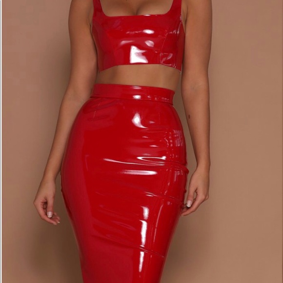 Clothes - Picture 1 of 7